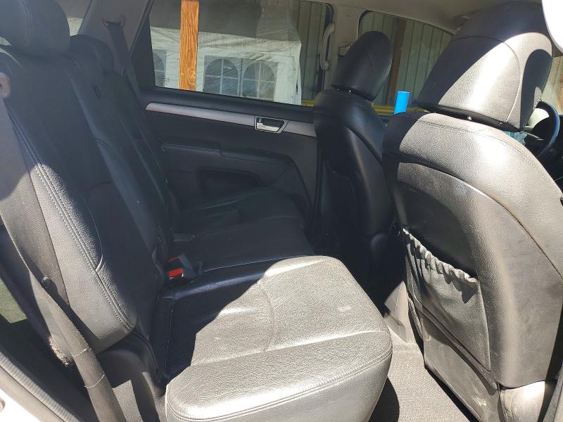 67745486 :رقم المزاد ، KNDJJ741395029800 vin ، 2009 Kia Borrego مزاد بيع