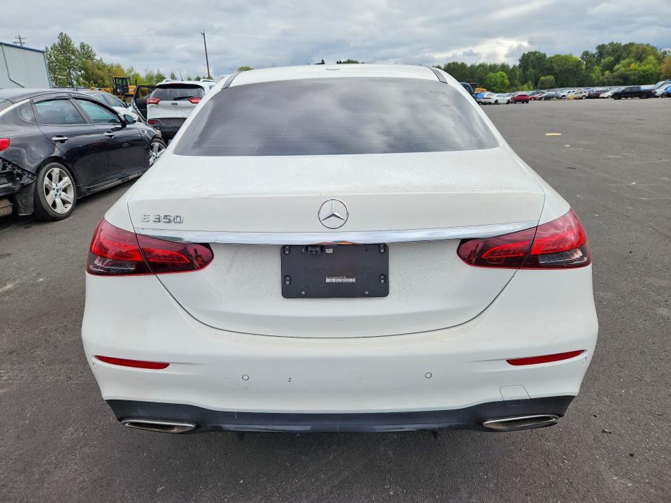70191786 :رقم المزاد ، W1KZF8DB4MA932708 vin ، 2021 Mercedes-benz E مزاد بيع