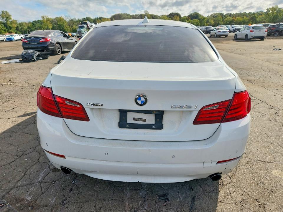 2013 Bmw 535 მანქანა იყიდება აუქციონზე, vin: WBAFU7C50DDU77831, აუქციონის ნომერი: 69801706
