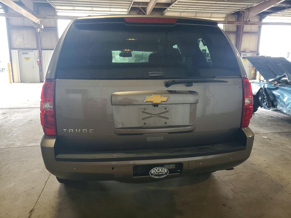 65452796 :رقم المزاد ، 1GNSKAE03ER244110 vin ، 2014 Chevrolet Tahoe مزاد بيع