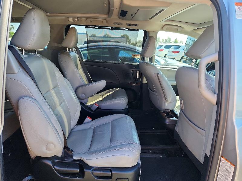 Продаж на аукціоні авто 2018 Toyota Sienna, vin: 5TDYZ3DC3JS924011, номер лоту: 70619716