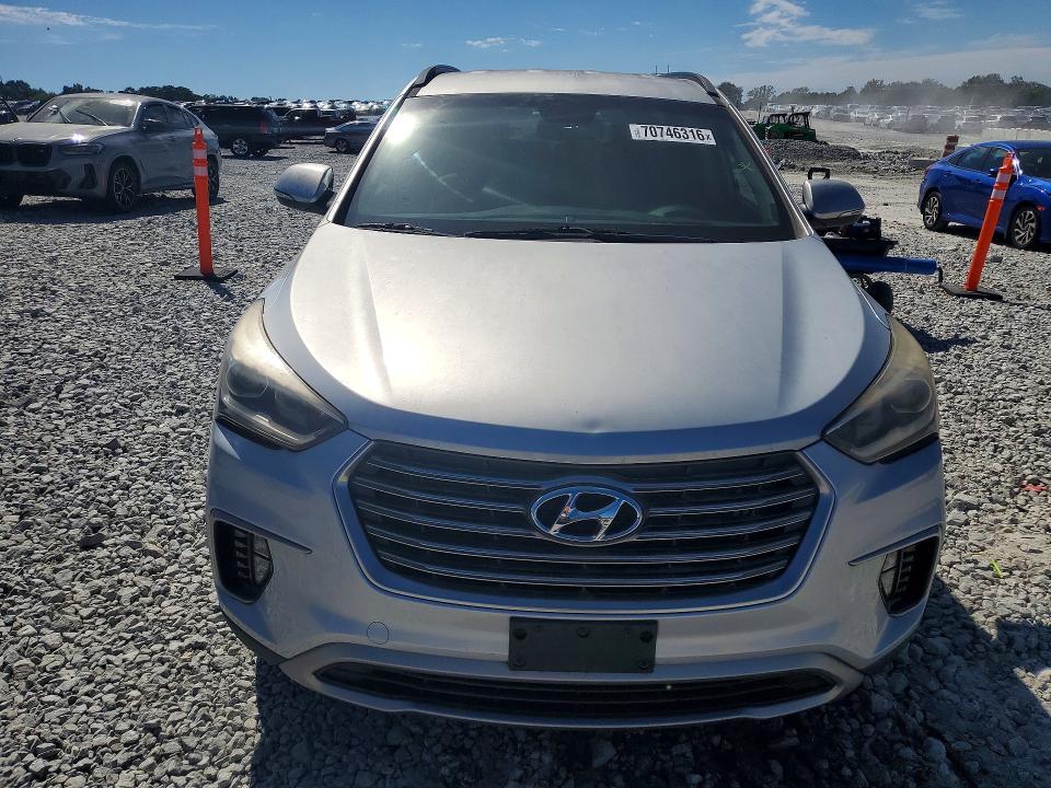 2017 Hyundai Santa Fe მანქანა იყიდება აუქციონზე, vin: KM8SN4HF8HU225647, აუქციონის ნომერი: 70746316