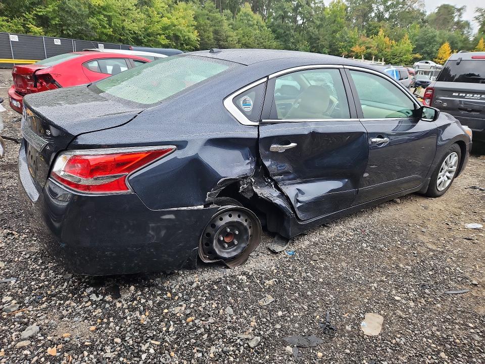 Продаж на аукціоні авто 2015 Nissan Altima, vin: 1N4AL3AP6FC187797, номер лоту: 69622016