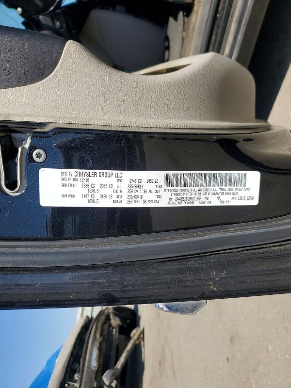 67679356 :رقم المزاد ، 2A4RR5DG2BR611359 vin ، 2011 Chrysler Town & Country مزاد بيع