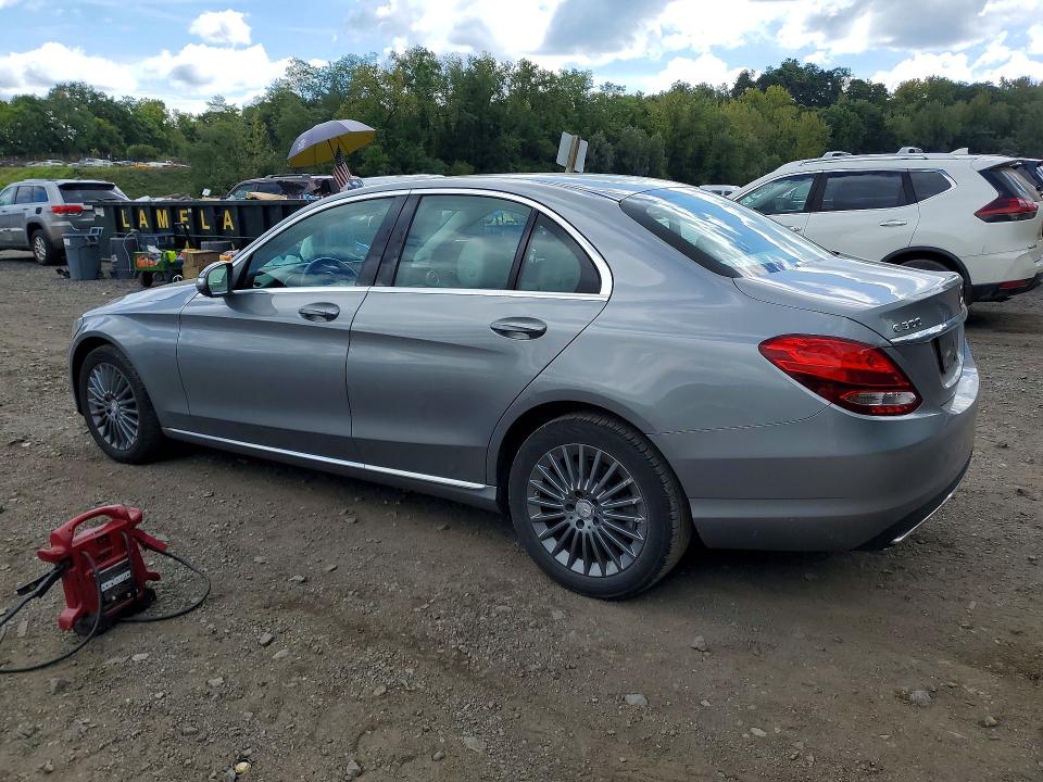 70056586 :رقم المزاد ، 55SWF4KBXFU035751 vin ، 2015 Mercedes-benz C مزاد بيع