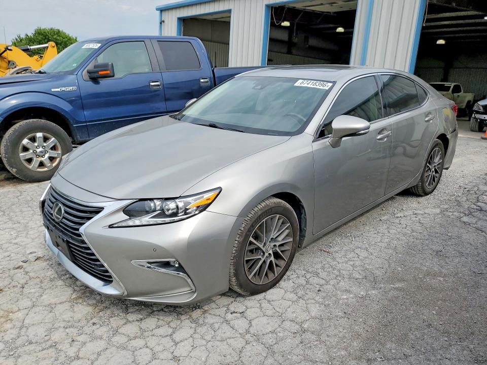 67418396 :رقم المزاد ، JTHBK1GG2H2256862 vin ، 2017 Lexus Es مزاد بيع