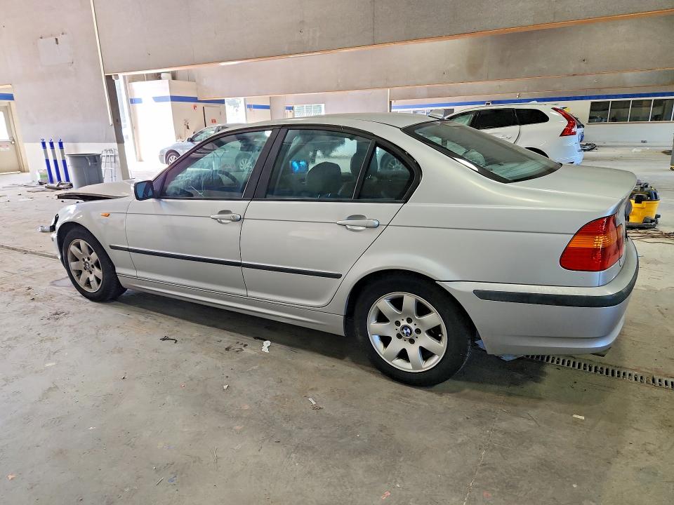 Продажа на аукционе авто 2005 Bmw 325, vin: WBAET37455NJ89470, номер лота: 70420306