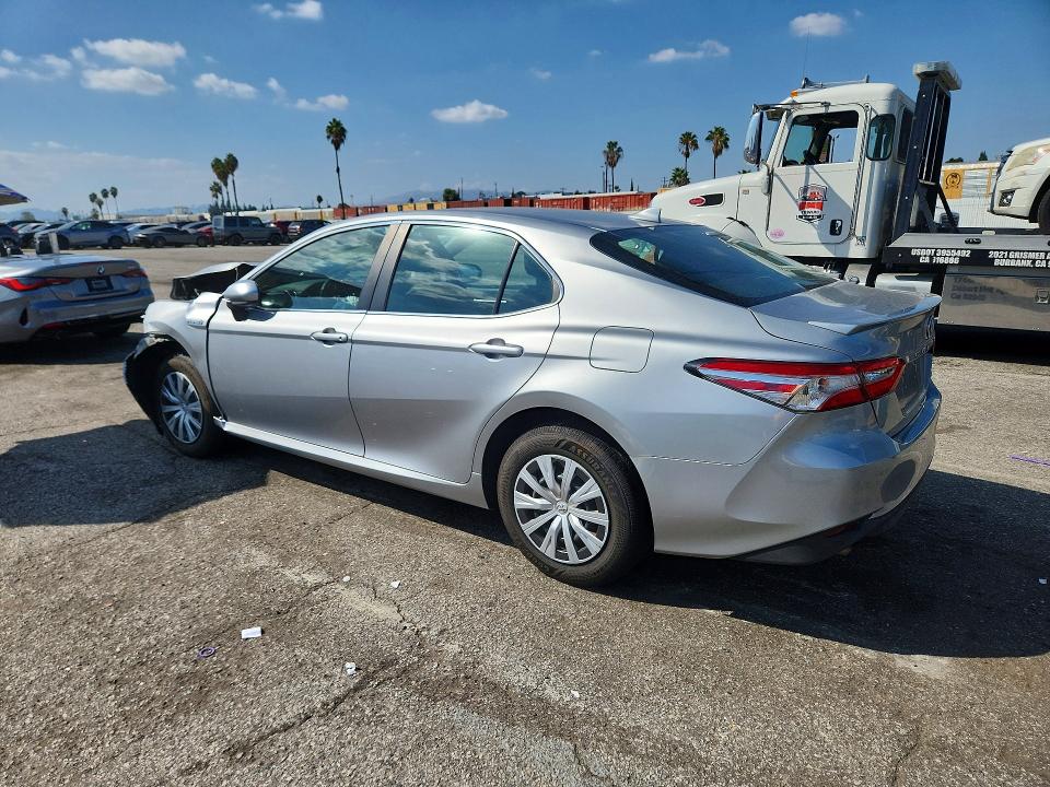 70178396 :رقم المزاد ، 4T1C31AK8LU535838 vin ، 2020 Toyota Camry مزاد بيع