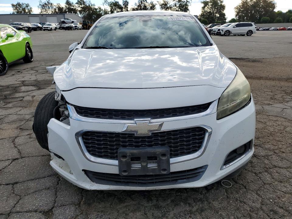 67357376 :رقم المزاد ، 1G11D5SL4FF200200 vin ، 2015 Chevrolet Malibu مزاد بيع