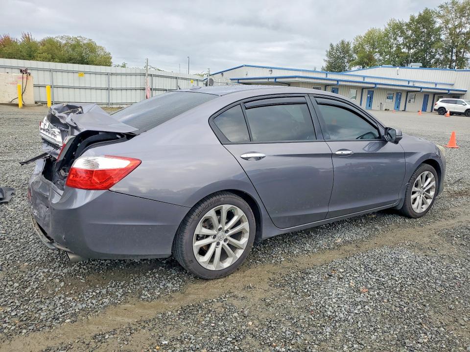 2014 Honda Accord მანქანა იყიდება აუქციონზე, vin: 1HGCR3F90EA800570, აუქციონის ნომერი: 69031746