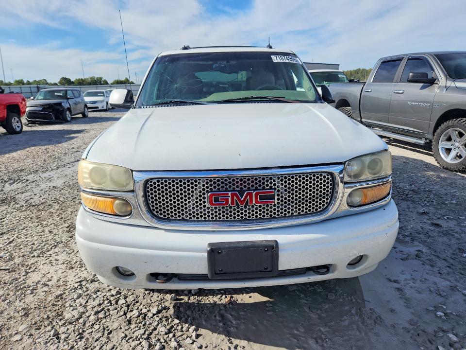 2003 Gmc Yukon მანქანა იყიდება აუქციონზე, vin: 1GKEK63U53J129338, აუქციონის ნომერი: 71074906