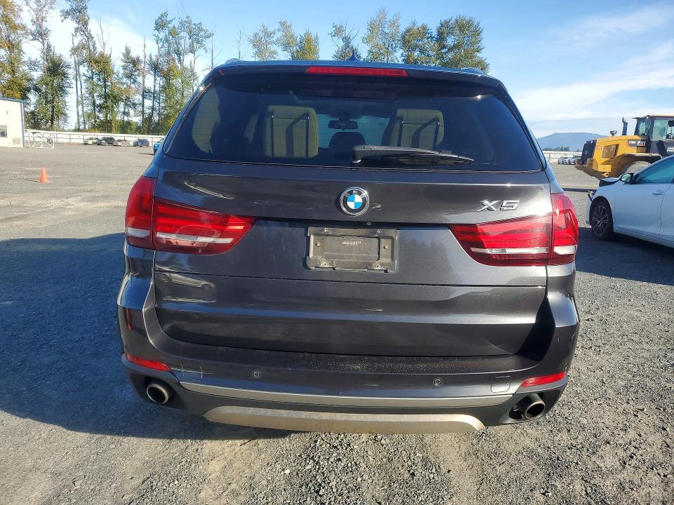 70836446 :رقم المزاد ، 5UXKR0C52F0K71820 vin ، 2015 Bmw X5 مزاد بيع