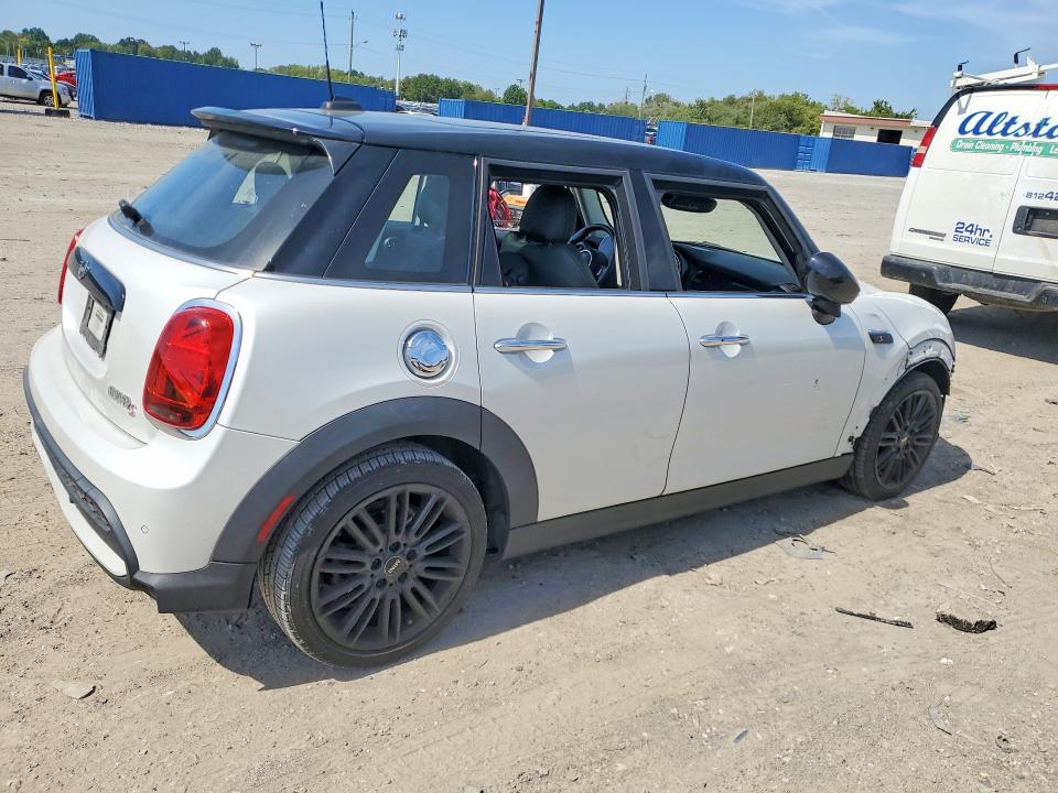 68662866 :رقم المزاد ، WMW53DK0XP2U08258 vin ، 2023 Mini Cooper مزاد بيع