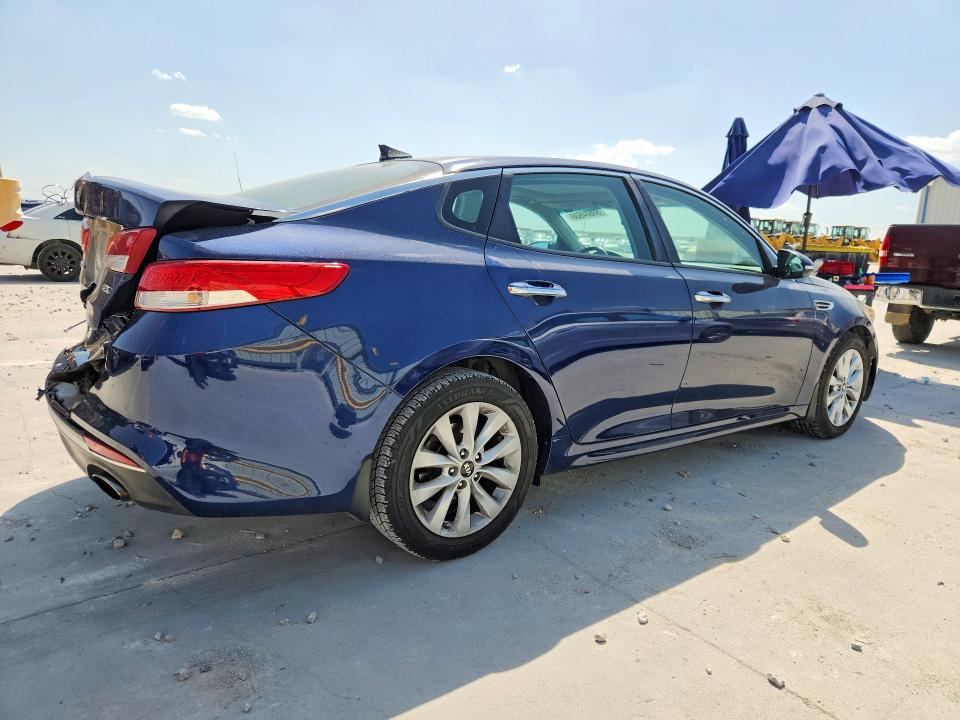 Продажа на аукционе авто 2017 Kia Optima, vin: 5XXGU4L35HG168128, номер лота: 68604936