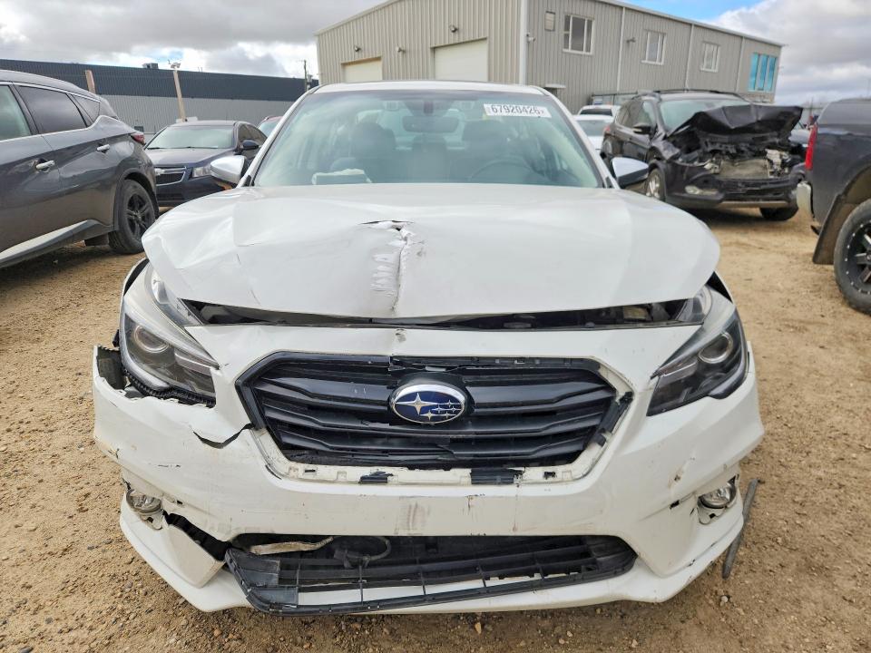 2019 Subaru Legacy მანქანა იყიდება აუქციონზე, vin: 4S3BNDP61K3026944, აუქციონის ნომერი: 67920426