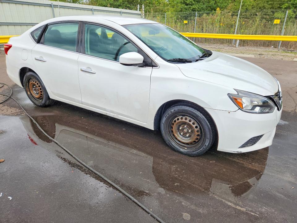 Продажа на аукционе авто 2019 Nissan Sentra, vin: 3N1AB7AP1KY262544, номер лота: 69632256