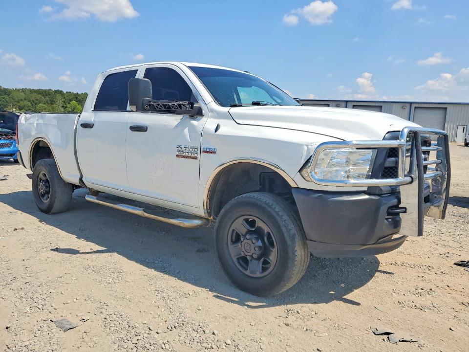 68257126 :رقم المزاد ، 3C6UR5CJ5GG106529 vin ، 2016 Ram 2500 مزاد بيع