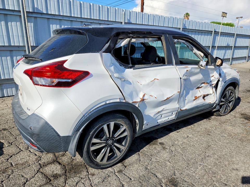 Продаж на аукціоні авто 2020 Nissan Kicks, vin: 3N1CP5CV0LL502854, номер лоту: 70528586