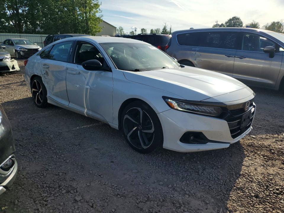 Продаж на аукціоні авто 2022 Honda Accord, vin: 1HGCV1F38NA116393, номер лоту: 67632656