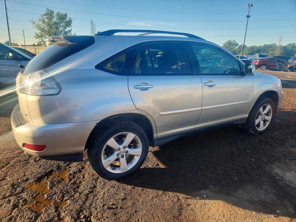 69602726 :رقم المزاد ، 2T2HK31U08C096211 vin ، 2008 Lexus Rx مزاد بيع