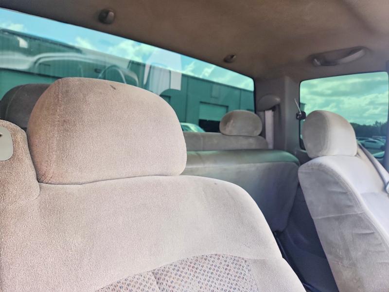 Aukcja sprzedaży 2000 Chevrolet Silverado, vin: 2GCEC19T6Y1175689, numer aukcji: 69414956