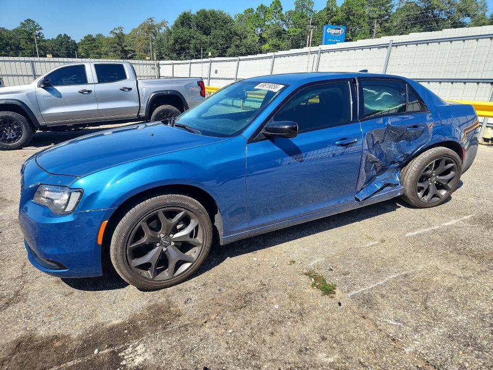 2022 Chrysler 300 მანქანა იყიდება აუქციონზე, vin: 2C3CCAAG7NH139488, აუქციონის ნომერი: 69819056