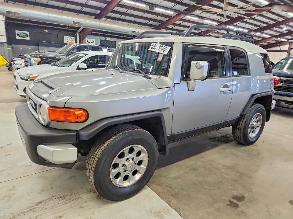 Продажа на аукционе авто 2012 Toyota Fj Cruiser, vin: JTEBU4BF4CK127344, номер лота: 68568246