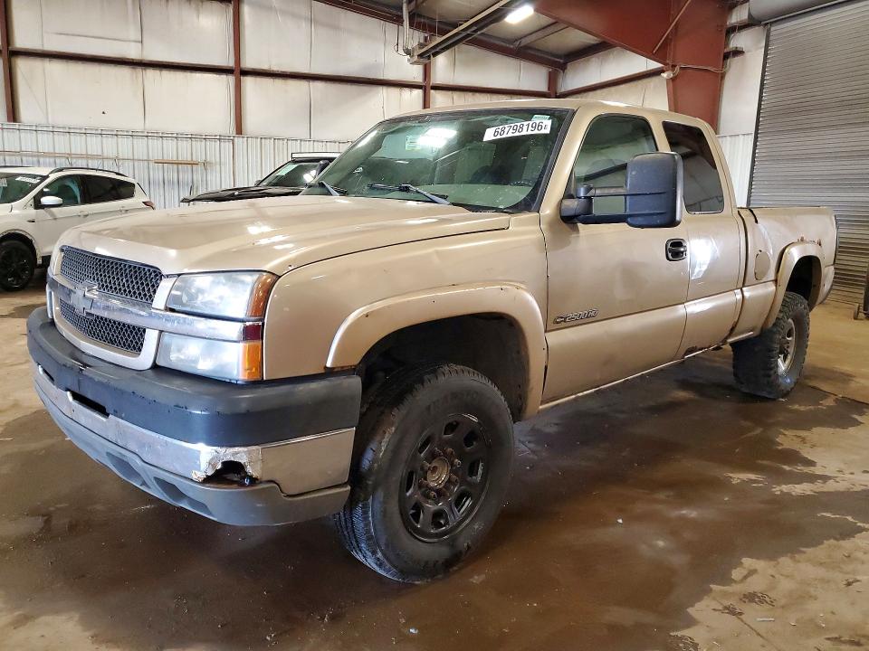 2004 Chevrolet Silverado მანქანა იყიდება აუქციონზე, vin: 1GCHC29U54E350423, აუქციონის ნომერი: 68798196