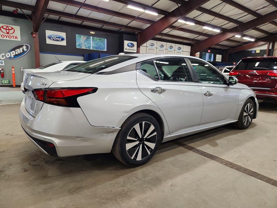Продажа на аукционе авто 2021 Nissan Altima, vin: 1N4BL4DV6MN359526, номер лота: 71027096