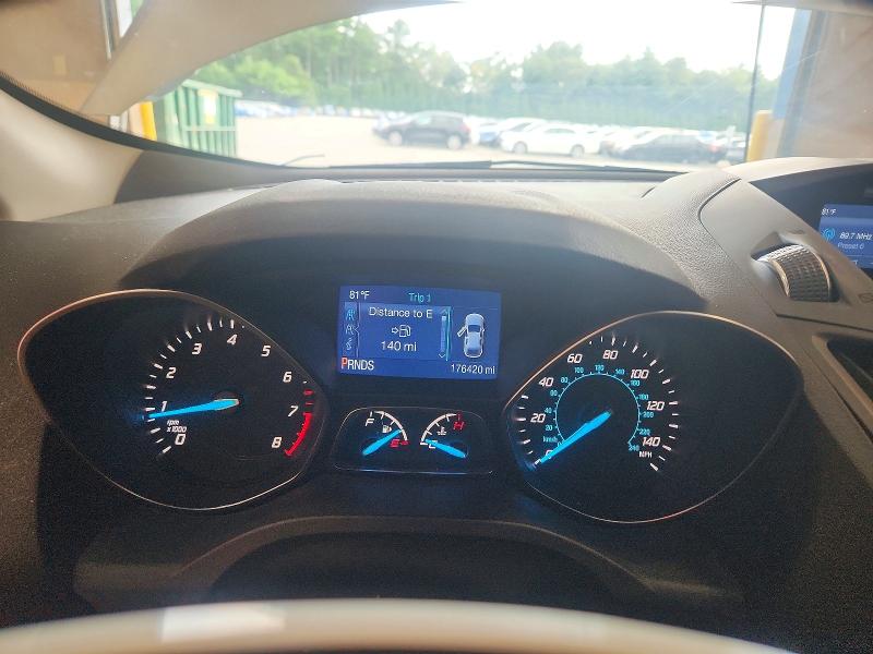 2015 Ford Escape მანქანა იყიდება აუქციონზე, vin: 1FMCU9GX9FUC58443, აუქციონის ნომერი: 69642066