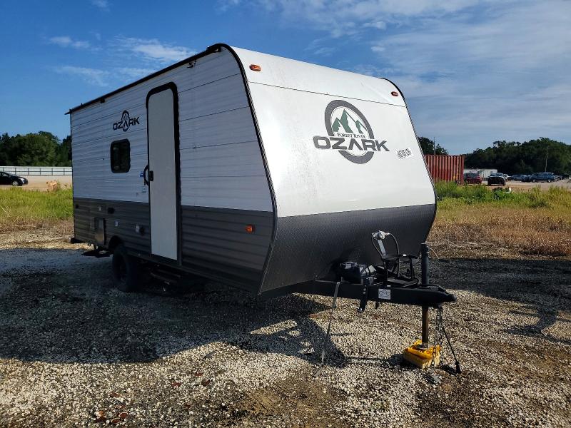 Aukcja sprzedaży 2023 Foresriver Ozark, vin: 5ZT2ZKEC1PG403899, numer aukcji: 66785126