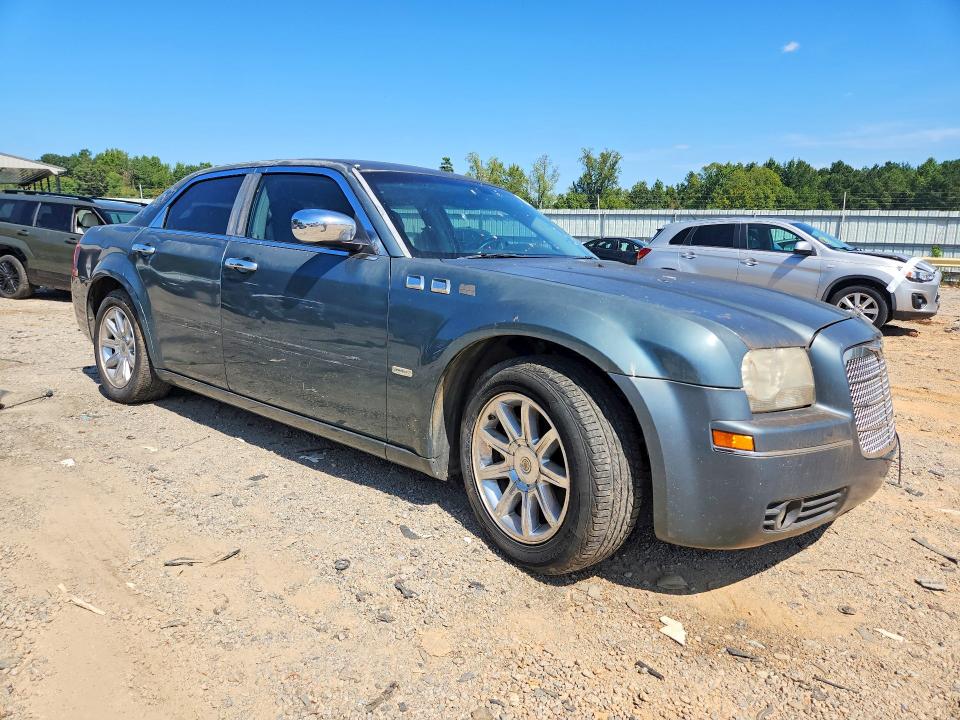 Auction sale of the 2006 Chrysler 300, vin: 2C3KA53G76H352366        , lot number: 69260886
