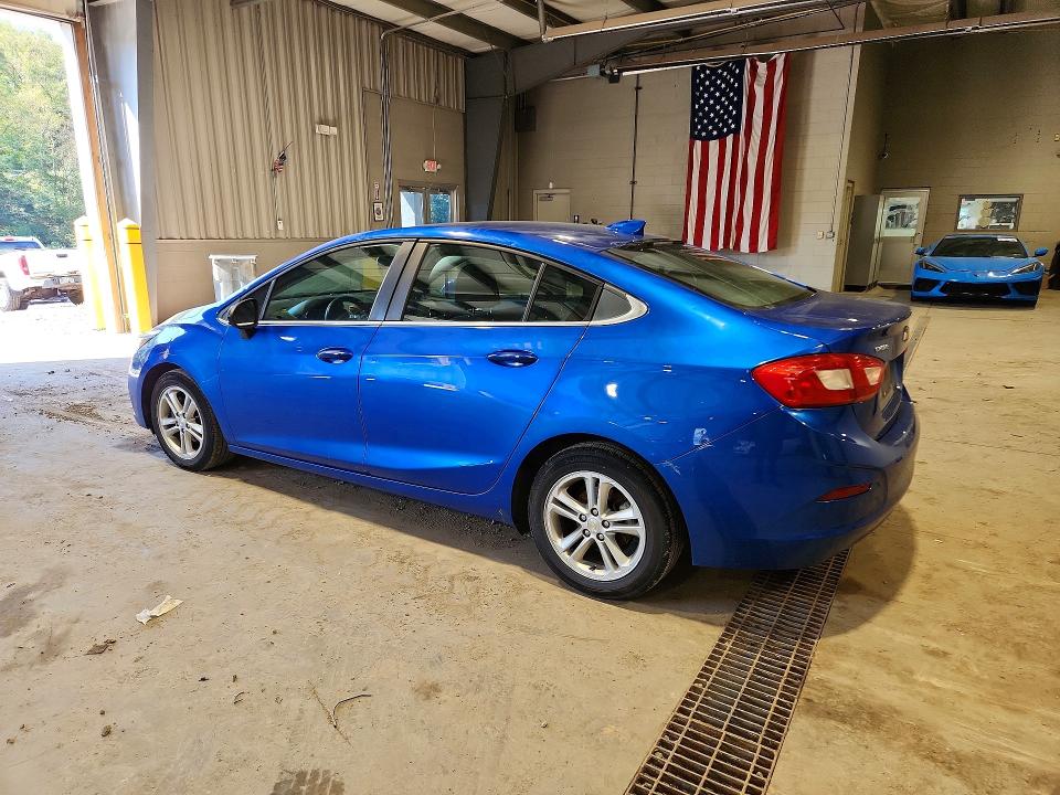 68876026 :رقم المزاد ، 1G1BE5SM1H7167759 vin ، 2017 Chevrolet Cruze مزاد بيع