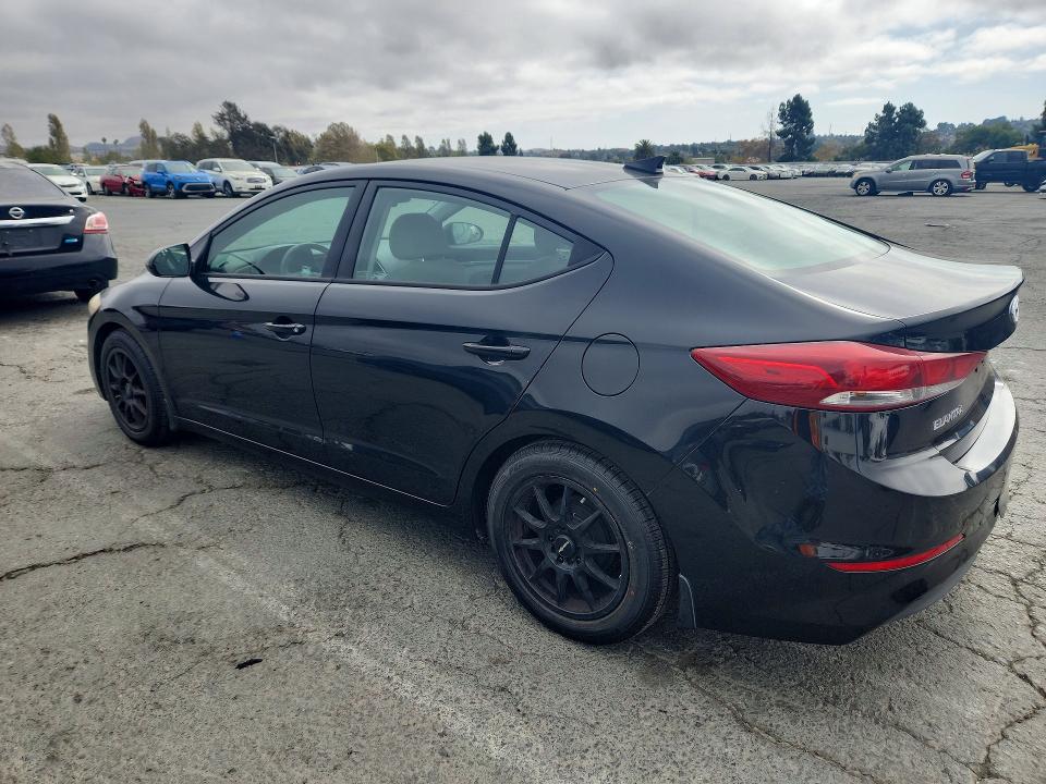 2017 Hyundai Elantra მანქანა იყიდება აუქციონზე, vin: 5NPD84LF3HH046826, აუქციონის ნომერი: 68714546
