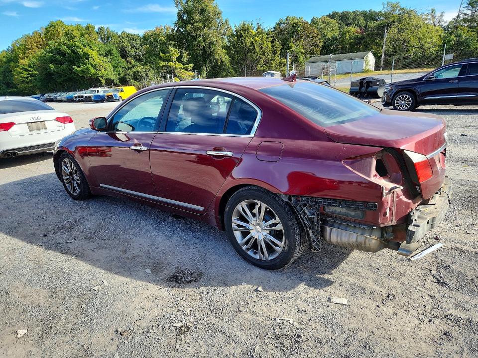 2011 Hyundai Genesis მანქანა იყიდება აუქციონზე, vin: KMHGC4DF8BU124357, აუქციონის ნომერი: 70620116