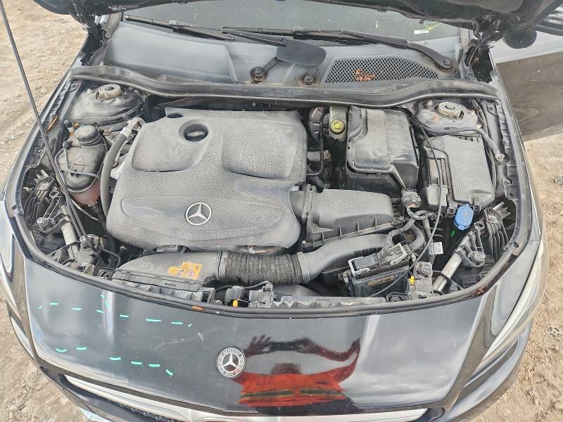 67611736 :رقم المزاد ، WDDSJ4EB9KN705625 vin ، 2019 Mercedes-benz Cla مزاد بيع