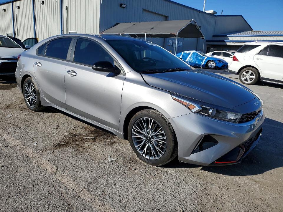 70281716 :رقم المزاد ، 3KPF54AD0PE602662 vin ، 2023 Kia Forte مزاد بيع