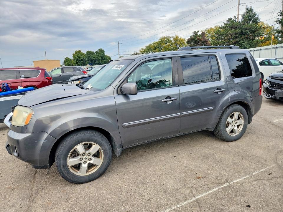 70987446 :رقم المزاد ، 5FNYF4H71BB012883 vin ، 2011 Honda Pilot مزاد بيع