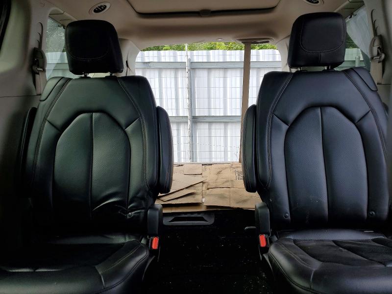 Продаж на аукціоні авто 2018 Chrysler Pacifica, vin: 2C4RC1EG5JR268835, номер лоту: 69308516