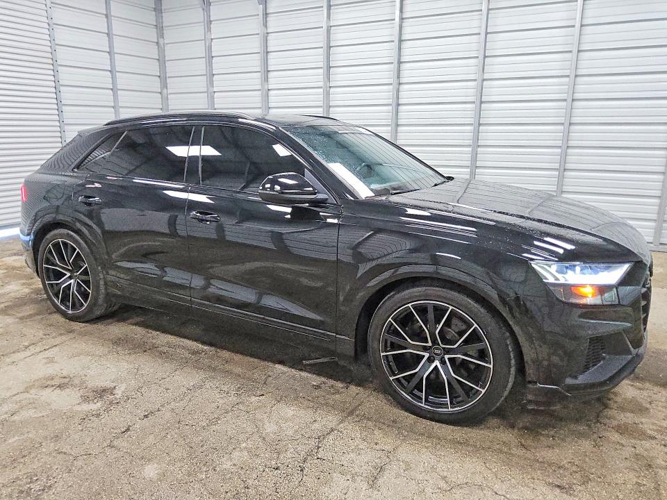 Продаж на аукціоні авто 2022 Audi Sq8, vin: WA1AWBF11ND023487, номер лоту: 64840886