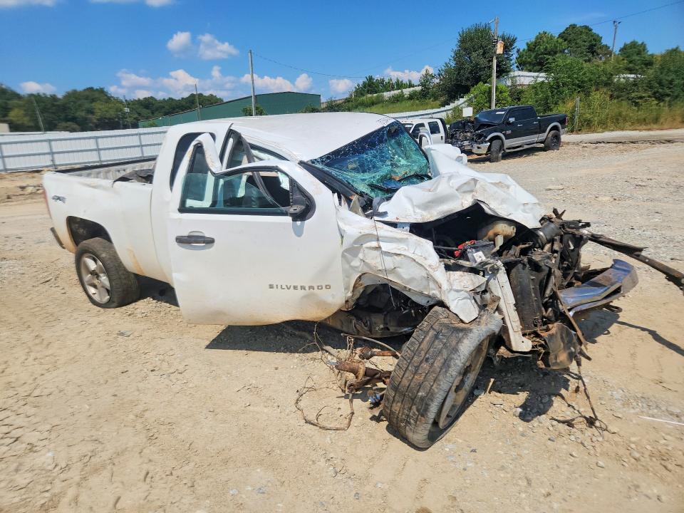 67554746 :رقم المزاد ، 1GCRKPEAXBZ312482 vin ، 2011 Chevrolet Silverado مزاد بيع