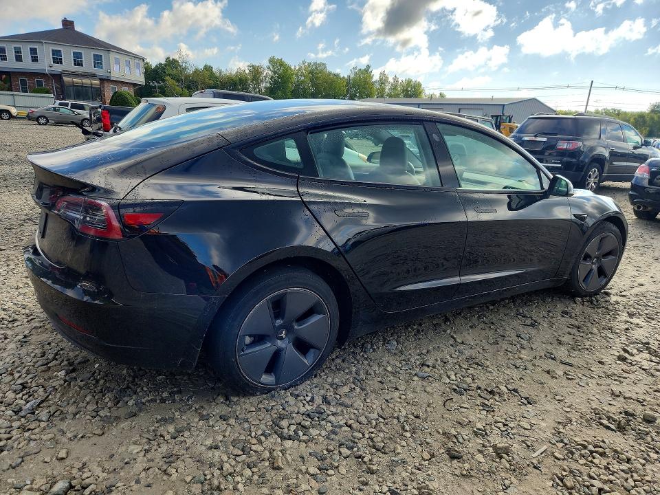 69377366 :رقم المزاد ، 5YJ3E1EA0MF028426 vin ، 2021 Tesla Model 3 مزاد بيع