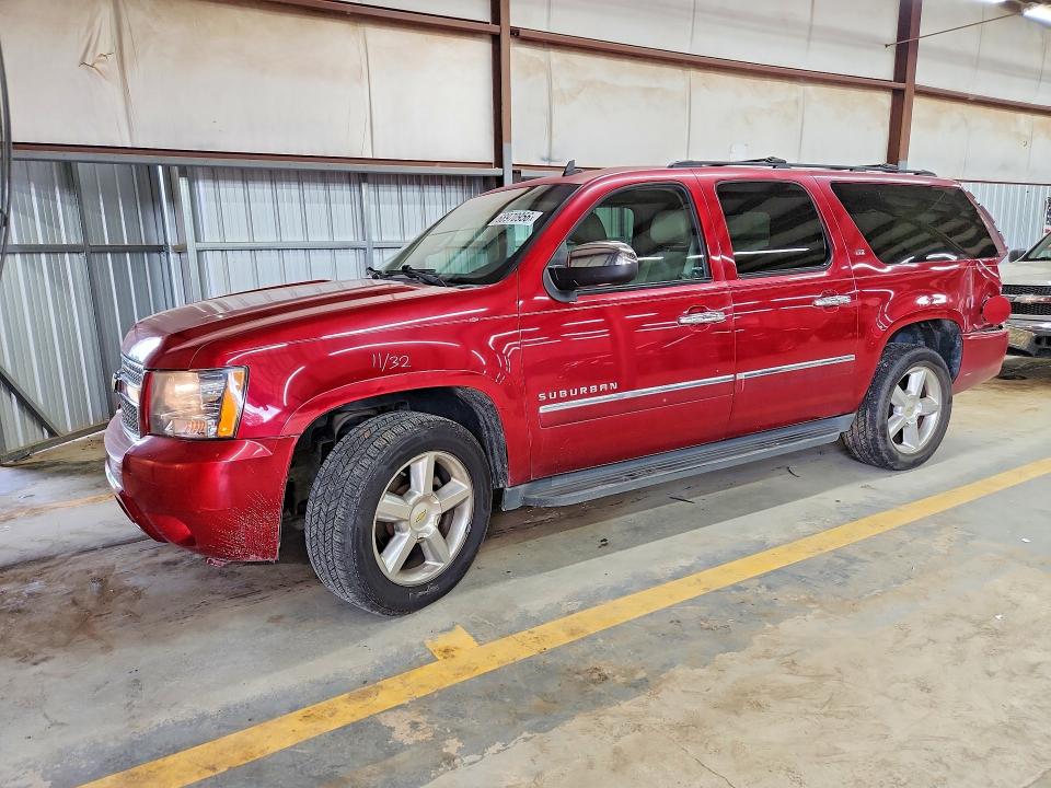 68970956 :رقم المزاد ، 1GNSKKE76DR183062 vin ، 2013 Chevrolet Suburban مزاد بيع