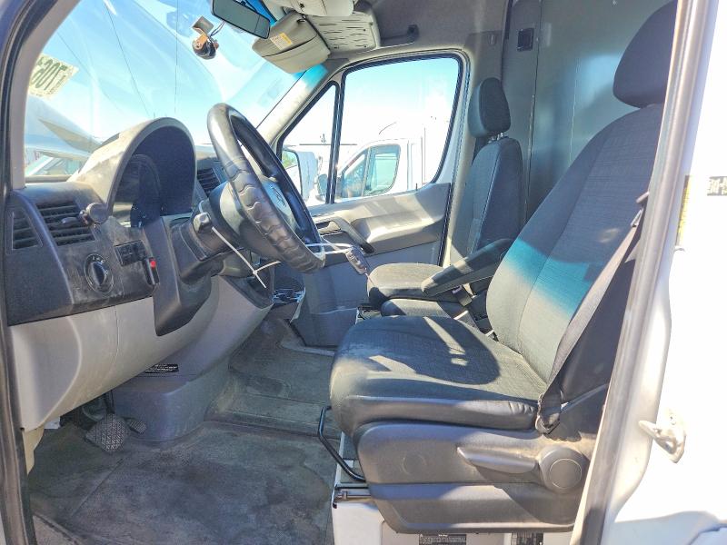 70610346 :رقم المزاد ، WD3PE7DC1E5888338 vin ، 2014 Mercedes-benz Sprinter مزاد بيع