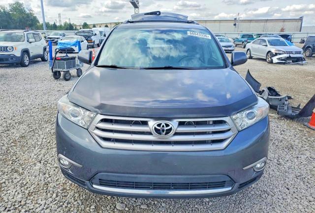 Продажа на аукционе авто 2012 Toyota Highlander, vin: 5TDBK3EH4CS173735, номер лота: 68043336