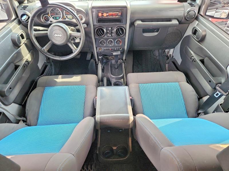 68193226 :رقم المزاد ، 1J4BA3H19AL157573 vin ، 2010 Jeep Wrangler Unlimited مزاد بيع