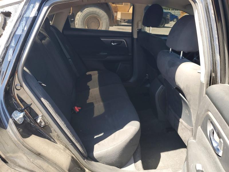 2015 Nissan Altima მანქანა იყიდება აუქციონზე, vin: 1N4AL3AP1FC138247, აუქციონის ნომერი: 68599166