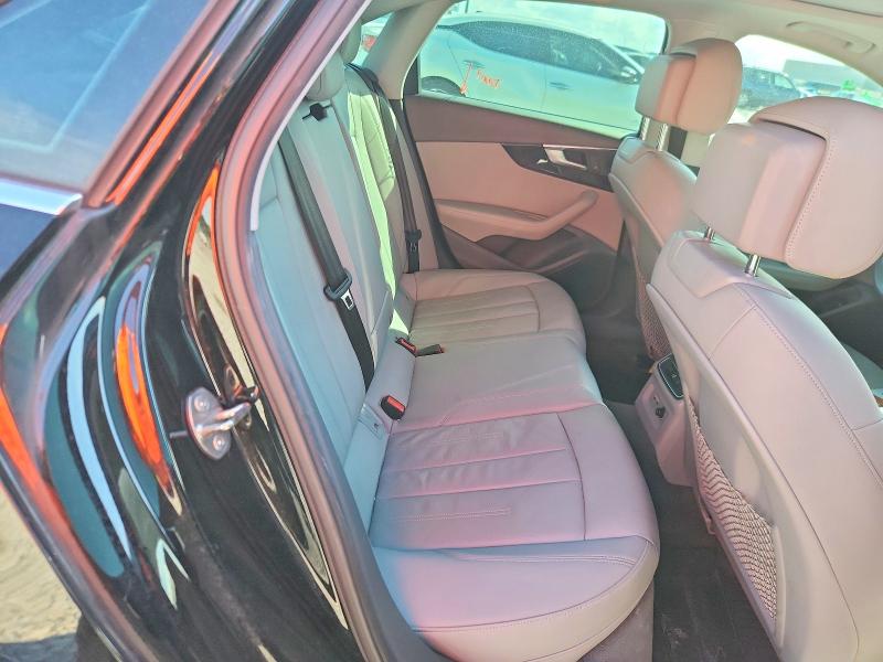 Продаж на аукціоні авто 2019 Audi A4, vin: WAUHMAF43KN004571, номер лоту: 70411306