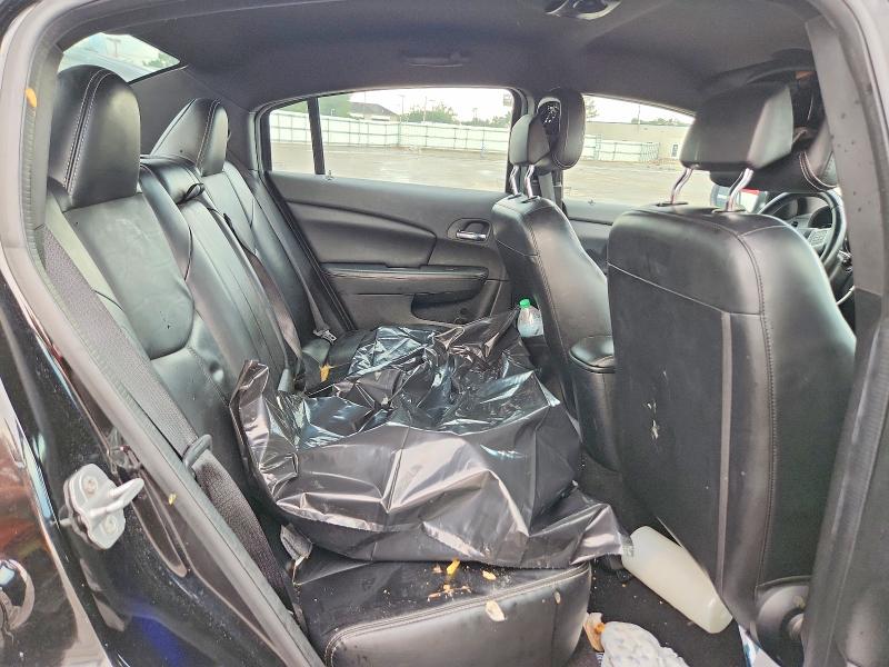 69302566 :رقم المزاد ، 1C3CCBCBXCN308043 vin ، 2012 Chrysler 200 مزاد بيع