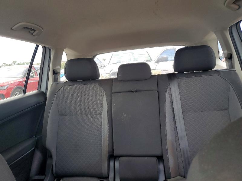 Продаж на аукціоні авто 2019 Volkswagen Tiguan, vin: 3VV1B7AX3KM073965, номер лоту: 67990456